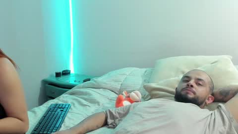 Snapshot of sexxxmaffia69 chatting on December 8, 6:33 am David y Sammy online show from December 8, 6:33 am