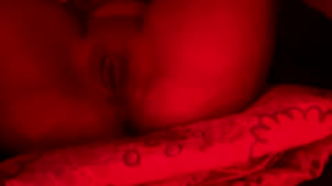 Snapshot of sexxxypussi chatting on July 24, 9:40 am Lovelypusss online show from July 24, 9:40 am