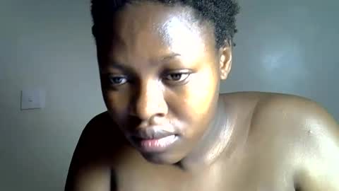 Snapshot of sexxy_butty chatting on April 30, 8:57 pm Gigie online show from April 30, 8:57 pm
