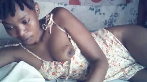 sexxy_curvy23 online show from March 12, 2:12 pm