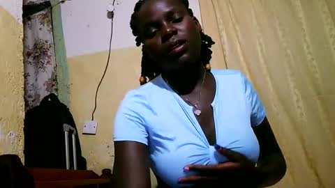 Snapshot of sexxy_gal chatting on March 2, 8:04 pm sexxy_gal online show from March 2, 8:04 pm