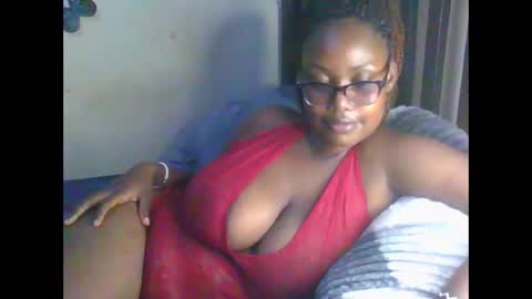 Snapshot of sexxy_mish chatting on May 27, 6:49 pm sexxy_mish online show from May 27, 6:49 pm