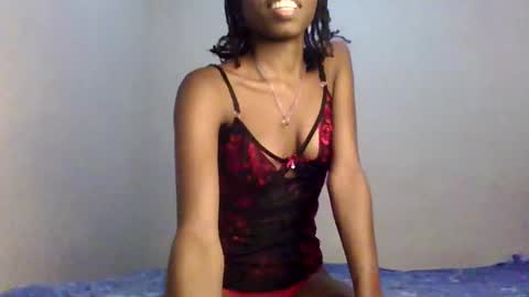 Snapshot of sexxy_natasha19 chatting on May 15, 7:59 am sexxy_natasha19 online show from May 15, 7:59 am