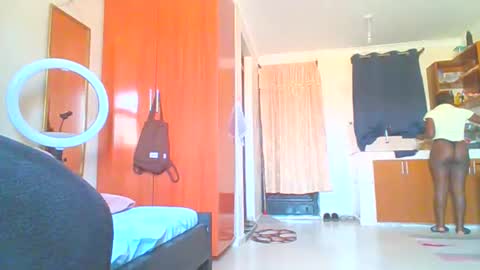 Sweet doll  online show from October 1, 7:14 am