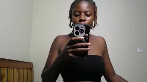 Sexxy babe online show from February 19, 12:12 pm