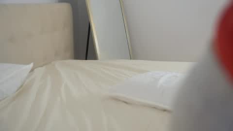 Snapshot of sexxylorry chatting on April 4, 6:38 pm Lorry small boobs and Maya big boobs friends with benefits online show from April 4, 6:38 pm