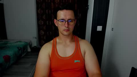 Sexxymuscles4U online show from September 10, 12:05 pm