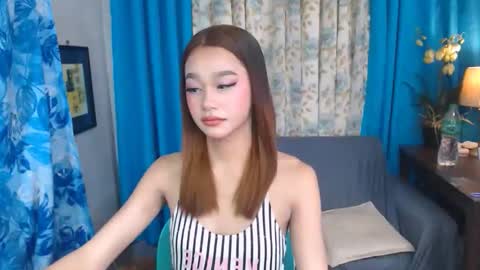 sexxyyesladyboyxxxx online show from October 29, 5:31 am