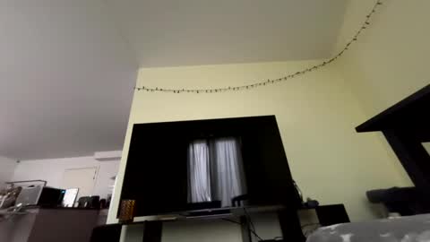 Snapshot of sexy866880 chatting on December 24, 9:28 am sexy53 online show from December 24, 9:28 am