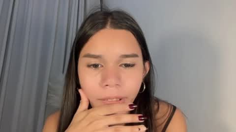sexy_alexa17 online show from July 30, 3:49 am