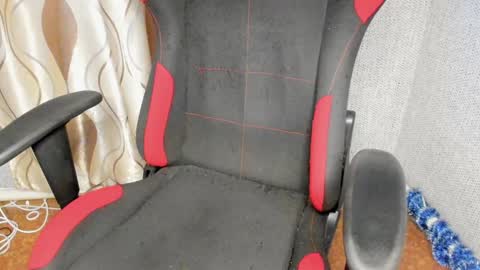 Snapshot of sexy_as_fuck_ chatting on January 8, 11:21 am Jessica  Face only in pvt or in snapchat Dont ask more.... online show from January 8, 11:21 am