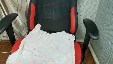 Snapshot of sexy_as_fuck_ chatting on July 3, 9:32 pm Jessica Face only in pvt or in snapchat Dont ask more.... online show from July 3, 9:32 pm