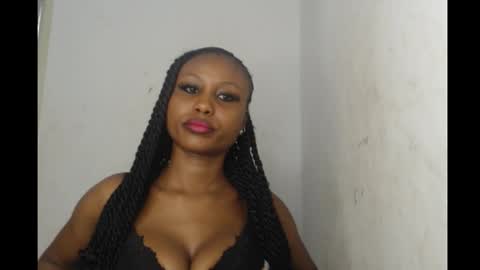 Snapshot of sexy_badgirl2 chatting on September 9, 9:09 am Sexy blackgirl2 online show from September 9, 9:09 am