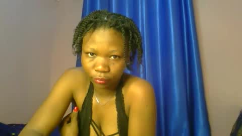 Snapshot of sexy_bellah1 chatting on April 29, 9:57 am bellah online show from April 29, 9:57 am