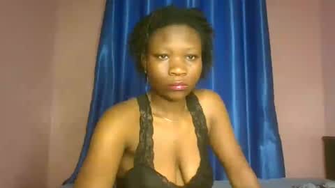 Snapshot of sexy_bellah1 chatting on May 29, 9:07 am bellah online show from May 29, 9:07 am