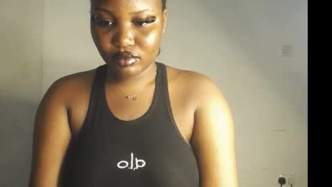 Snapshot of sexy_bigmama0 chatting on June 1, 8:43 pm Jamilah online show from June 1, 8:43 pm