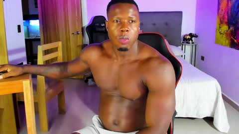 sexy blackman online show from April 15, 7:58 pm