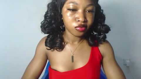 Snapshot of sexy_bluey247 chatting on April 18, 2:37 am sexy_bluey247 online show from April 18, 2:37 am