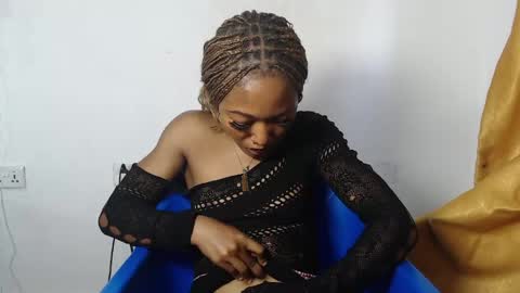 Snapshot of sexy_bluey247 chatting on May 15, 3:30 pm sexy_bluey247 online show from May 15, 3:30 pm
