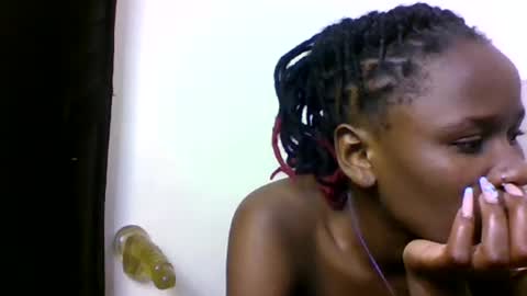 bree online show from April 16, 9:39 pm