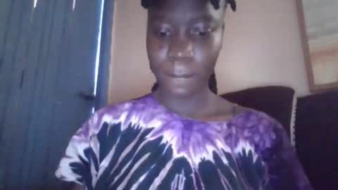 sexy_butty01 online show from April 1, 11:33 am