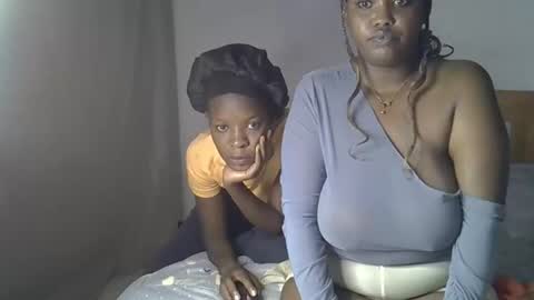 Snapshot of sexy_cammie10 chatting on March 1, 5:04 pm sexy_cammie10 online show from March 1, 5:04 pm