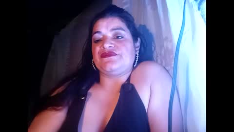 Snapshot of sexy_camy chatting on March 7, 4:13 am Camy Yamy online show from March 7, 4:13 am