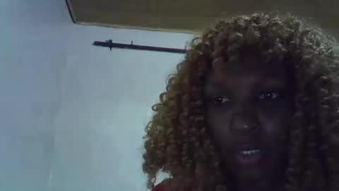 sexy_chocoy01 online show from October 12, 7:35 pm