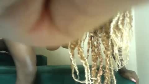 sexy_chocoy05 online show from February 24, 5:33 pm