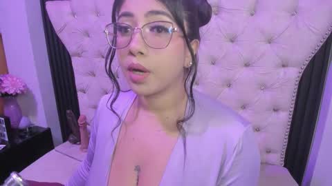 Snapshot of sexy_cristall chatting on March 29, 7:14 pm C R I S T A L online show from March 29, 7:14 pm