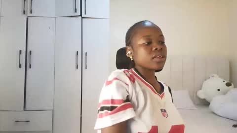 Snapshot of sexy_cutejoy chatting on May 7, 7:03 am Joy online show from May 7, 7:03 am
