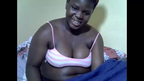 Snapshot of sexy_ebony20 chatting on September 22, 5:31 am ebony online show from September 22, 5:31 am