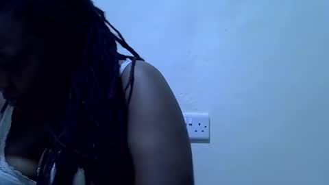 Snapshot of sexy_ebony254 chatting on September 14, 8:30 pm sexy_ebony254 online show from September 14, 8:30 pm