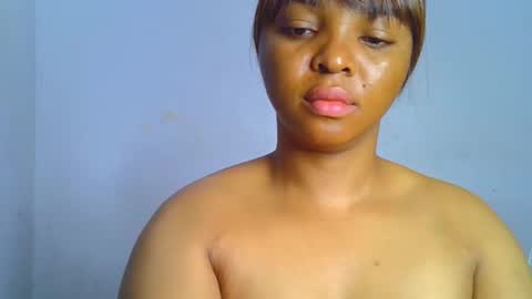 Snapshot of sexy_ebonygirl0 chatting on October 28, 3:43 am sexy ebonygirl0 online show from October 28, 3:43 am