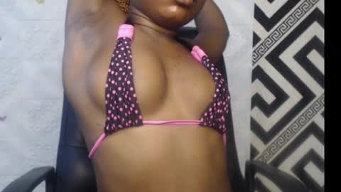 Snapshot of sexy_floral chatting on September 26, 9:57 am Angela online show from September 26, 9:57 am