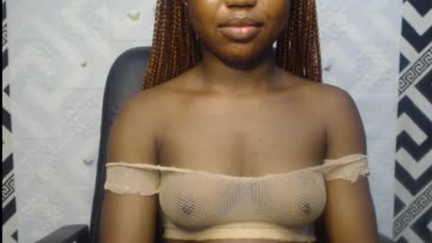 Snapshot of sexy_floral chatting on October 3, 10:29 pm Angela online show from October 3, 10:29 pm