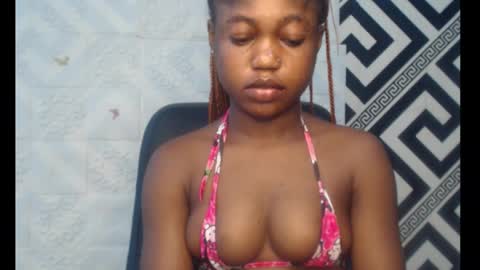 Snapshot of sexy_floral chatting on October 11, 2:37 pm Angela online show from October 11, 2:37 pm