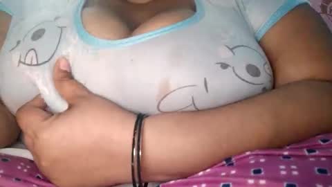 sexy_girl32 online show from February 1, 3:10 pm