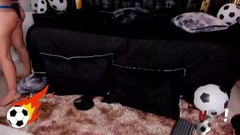 Snapshot of sexy_hot_milf_ chatting on June 15, 6:21 pm Dafne online show from June 15, 6:21 pm