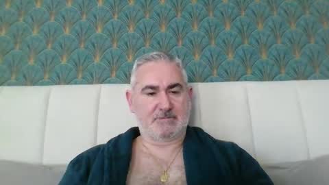Antonio online show from April 14, 7:03 am
