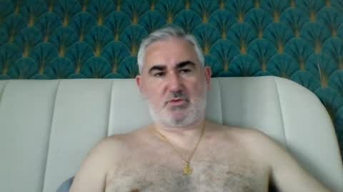 Snapshot of sexy_italiandaddy chatting on June 18, 10:30 am Antonio online show from June 18, 10:30 am
