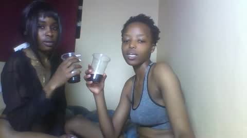 Snapshot of sexy_kaly chatting on September 12, 3:01 pm Sexy kaly online show from September 12, 3:01 pm