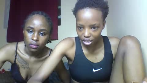 Snapshot of sexy_kaly chatting on September 17, 1:13 pm Sexy kaly online show from September 17, 1:13 pm