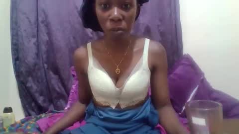 kayla online show from October 11, 10:47 am