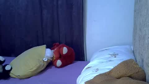 kayla online show from June 7, 11:19 pm