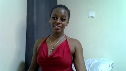 Snapshot of sexy_linda022 chatting on July 1, 9:14 pm Linda online show from July 1, 9:14 pm