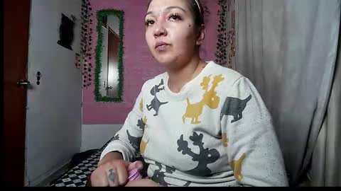 sexy lolas online show from February 1, 3:38 am