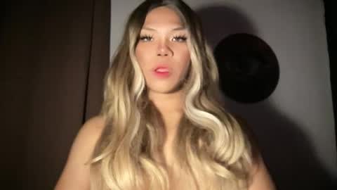 Nicole online show from June 15, 6:32 pm