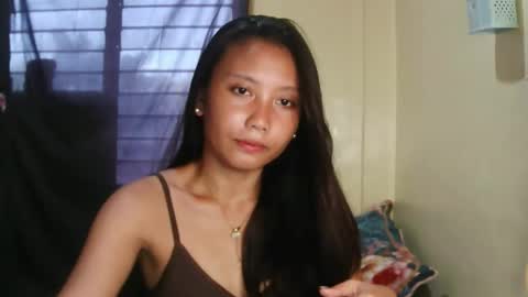 Snapshot of sexy_margaret7 chatting on May 5, 9:17 am sexy_margaret7 online show from May 5, 9:17 am