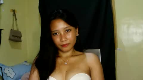 Snapshot of sexy_margaret7 chatting on May 14, 1:29 pm sexy_margaret7 online show from May 14, 1:29 pm